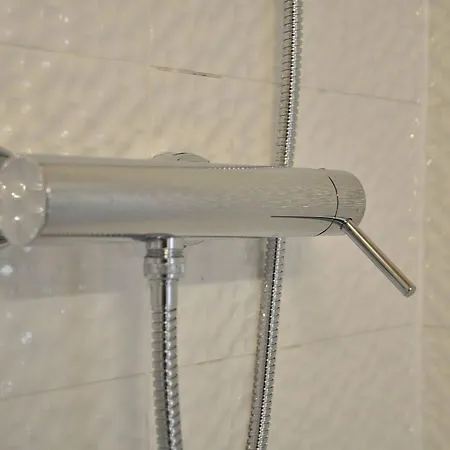 With The And Sea View 3* スプリト