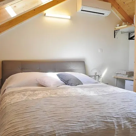 With The And Sea View Guest house 3*